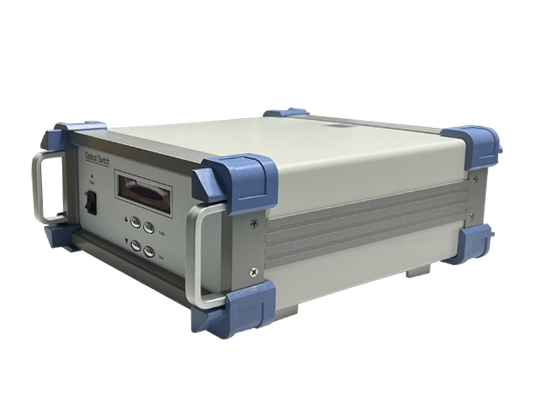 1×8 臺(tái)式保偏光開關(guān) - 廣西科毅光通信